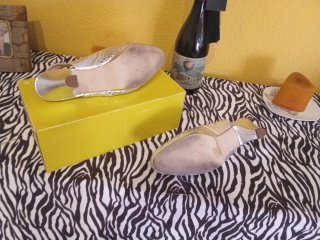 Sandalias plateadas mujer