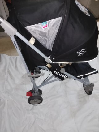 Carro de bebé Maclaren negro