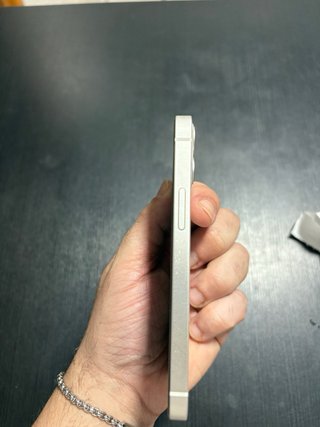 iPhone 12 mini (NON FUNZIONA) x pezzi di ricambio