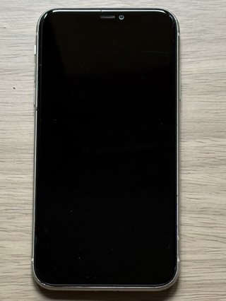 iPhone 11 White 64GB CON CAJA -- BATERÍA NUEVA -