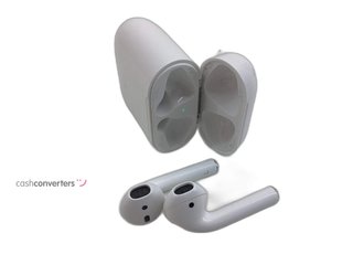 in-ear apple airpods 1 gen