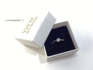anillo oro 18k con piedra con diamante
