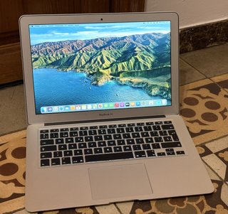 MacBook Air A1466 13 pollici - BATTERIA QUASI NUOVA