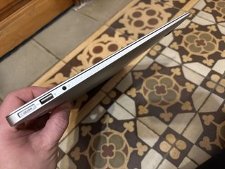 MacBook Air A1466 13 pollici - BATTERIA QUASI NUOVA