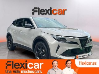 Alfa Romeo Junior Ibrida 107kW (145CV)