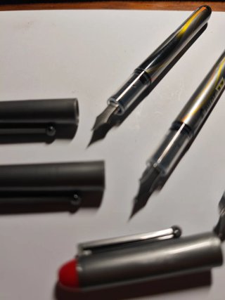 Plumas Pilot VPen (Negra, Azul, Roja)