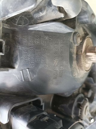 954219 faro izquierdo 2357na kia rio (bc)