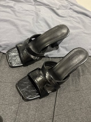 Sandalias negras de tacón ancho – Talla 38 – Nueva