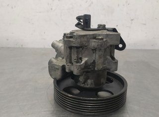 BOMBA DIRECCION PEUGEOT 806