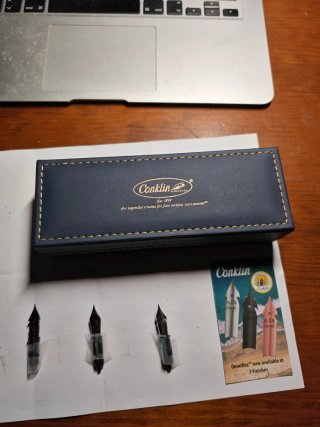 Estilográfica Conklin USA. STARDUST WHITE