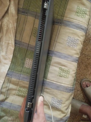 Portátil HP Negro (bisagra rota)