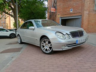 Mercedes-Benz E270 cdi 177cv automático.