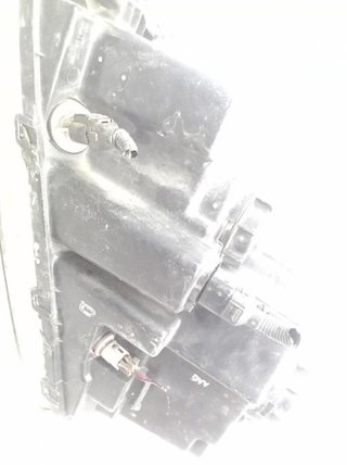 Faro derecho kia 23142534 921023e110 sorento i 2.5