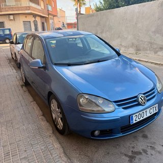 Volkswagen Golf 2004