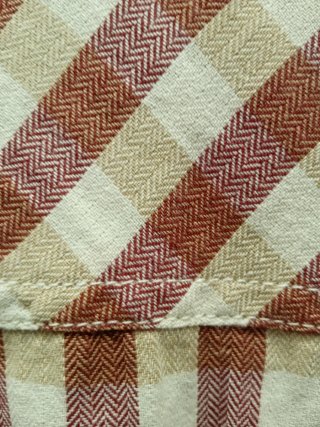 Camisa Quiksilver cuadros beige y marrón