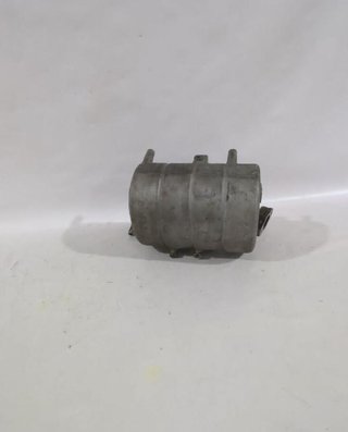 038129711ca colector volkswagen polo iv 1.9 182617