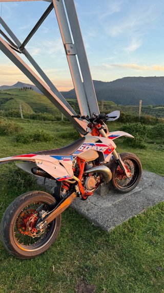 Ktm exc300 six days