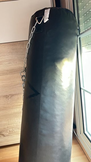 Saco de boxeo negro