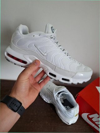 Nike Air Max Plus TN Talla 40 Blancas