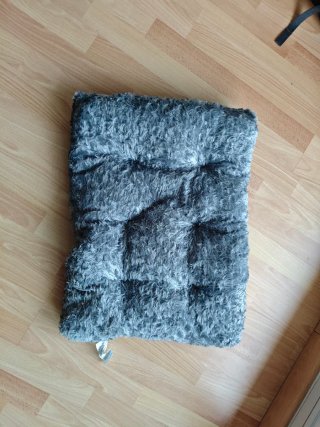 Letto per cani piccoli, fino a 7 kg, grigio imbottito