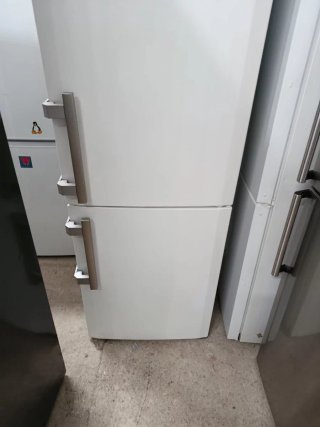 Nevera Estrecha Liebherr Combi Garantía + Transpor