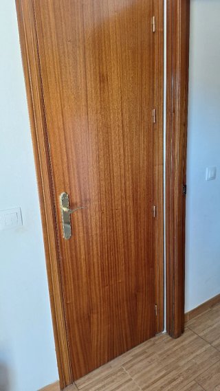 7 Puertas de Madera Nuevas