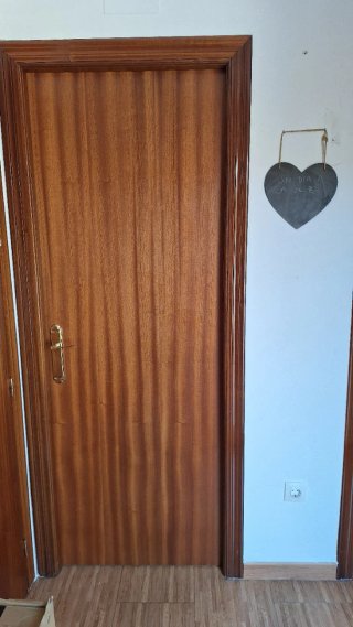 7 Puertas de Madera Nuevas