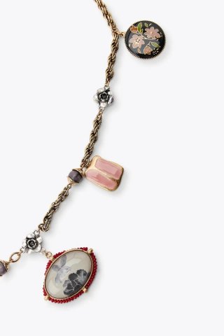 Cinturón Zara Charms