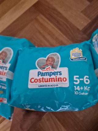 Pampers Costumino 5-6 Baby Shark
