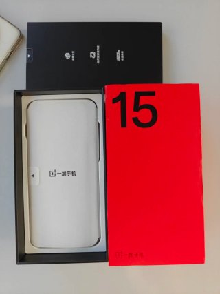 OnePlus 15