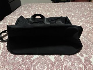 Bolso de viaje negro nuevo