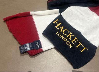 Gorro y bufanda Hackett azul y rojo