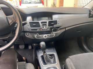 Renault Laguna coupe 2010