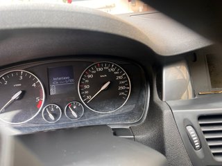 Renault Laguna coupe 2010