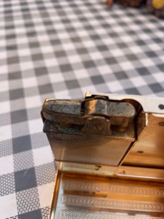 Pitillera vintage para restaurar