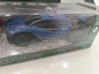 Coche teledirigido policía 3+ años