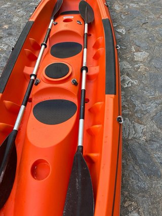 Canoa Borneo Naranja Casi Nueva