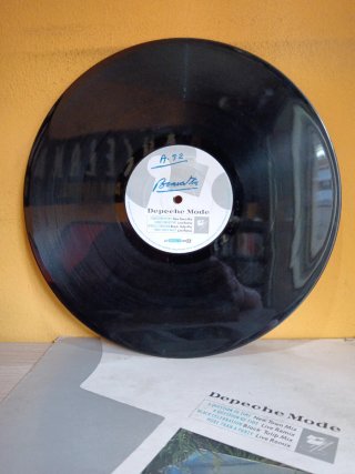 Vinilo EBM remember