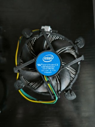 Gigabyte Z170X-Gaming 3 WOT+ 32RAM+ i-7 7700