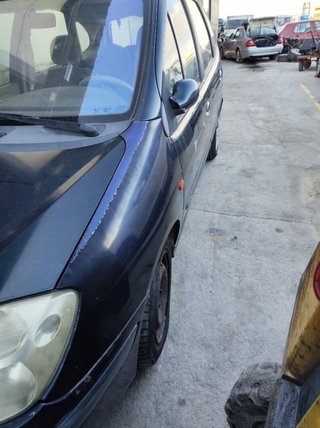Renault 1878176 faro der scenic i (ja...) f9q732