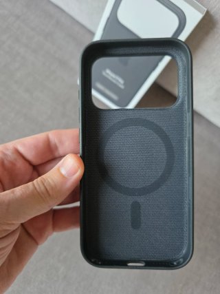 Funda Apple iPhone 17 Pro MagSafe TechWoven