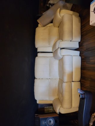 Oportunidad! Sofá y sillón polipiel crema