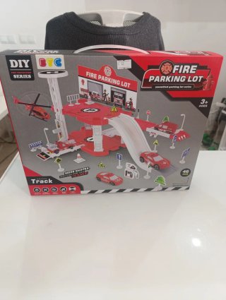 Juego Estacionamiento Bomberos DIY