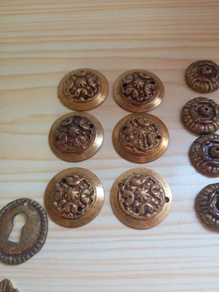 Lote embellecedores latón vintage madera