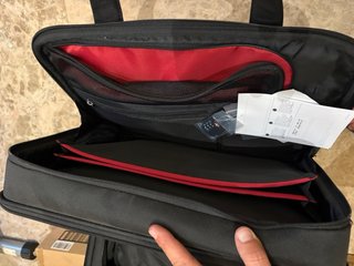 Samsonite Pro-DLX 5 Spinner Tote 15.6