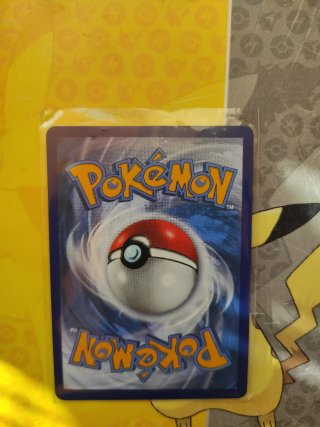 Carta Pokémon Urshifu Golpe Brusco V TG18