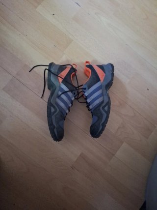 Zapatillas Adidas Terrex Montaña Trekking talla 40