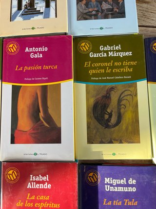 12 libros 1 al 17 escucho ofertas por libro