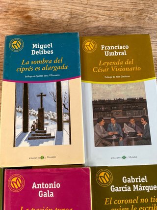 12 libros 1 al 17 escucho ofertas por libro
