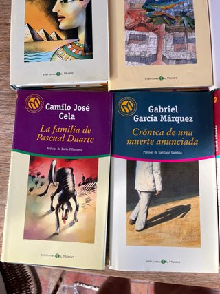 12 libros 1 al 17 escucho ofertas por libro